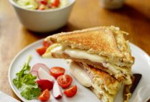 Photo of Тосты с ветчиной и сыром