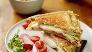 Photo of Тосты с ветчиной и сыром