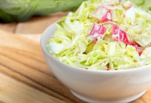 Photo of Аппетитный салат с крабовыми палочками